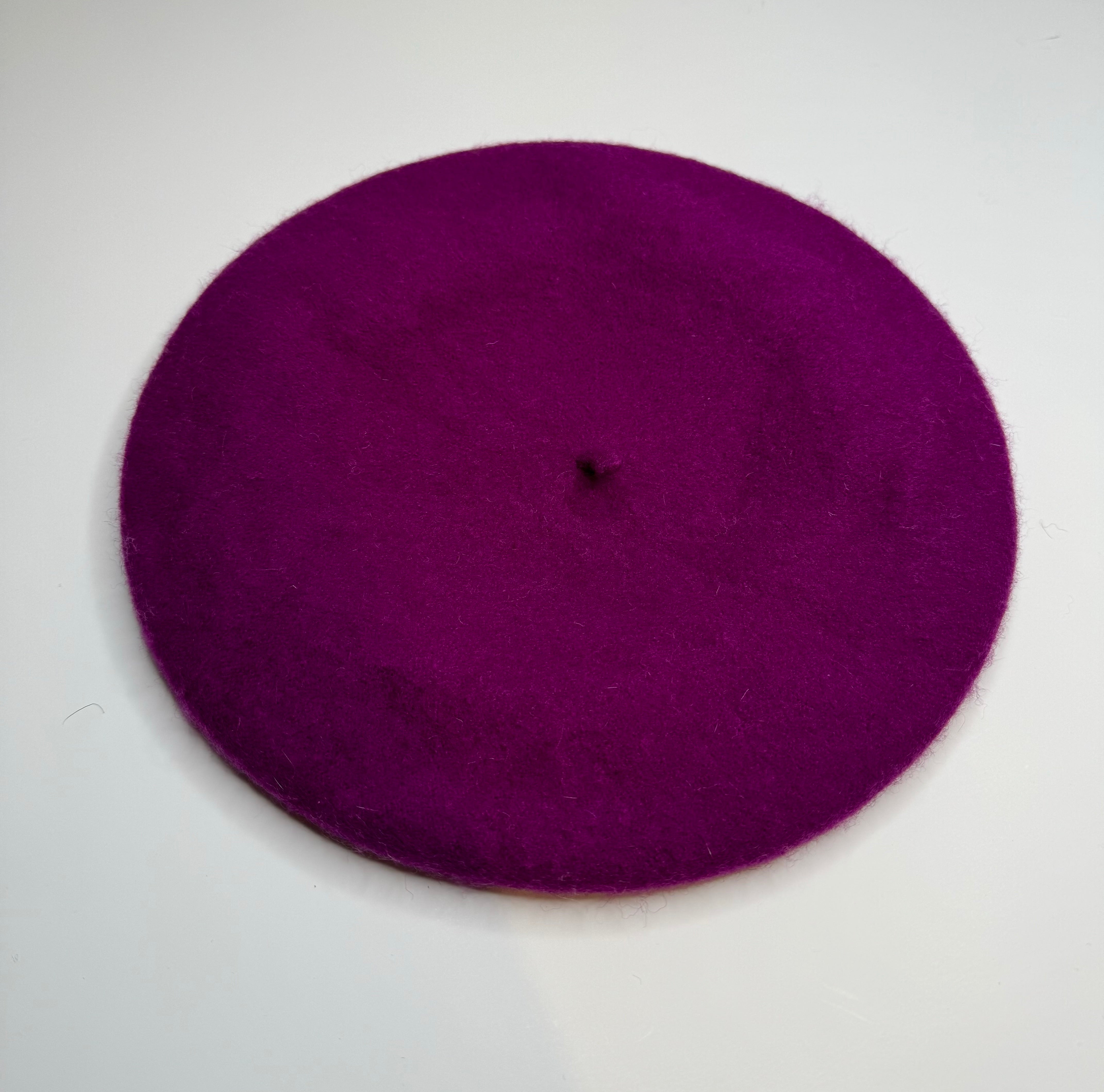 Magenta beret